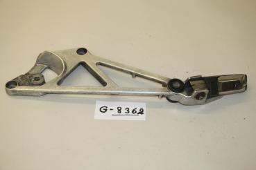 Preview: Honda VF 1000 FII, SC15, Fußrasten Halteplatte links