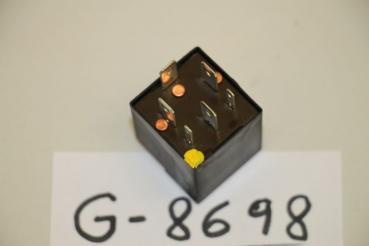 Preview: BMW K 1200LT, K589, 99-04, Relais Steuergerät Kraftstoffwarnlampe 61352305754,