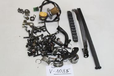 Preview: Yamaha FZ 750, 2KK, Restteile lt. Bilder, Bastlerteile