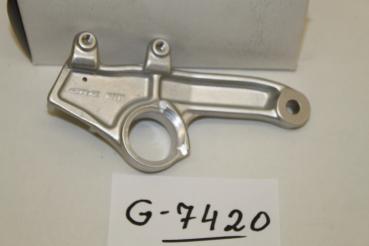 Preview: MV Agusta F4 750/1000, Brutale 750/910, Fußrasterträger vorne links, OEM 800089711