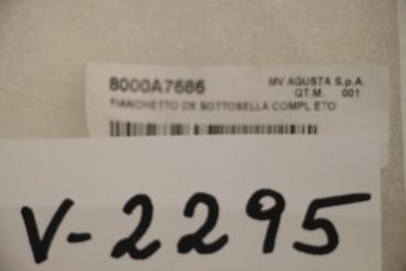 Preview: MV Agusta Brutale 910R, rechte Heckverkleidung Neu, 8000A7686