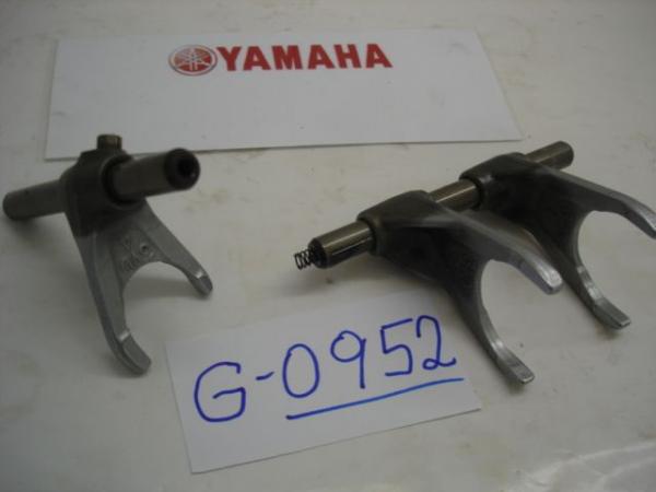 Yamaha TDM 850 3VD 4CN, Bj. 91-95, Schaltgabeln komplett